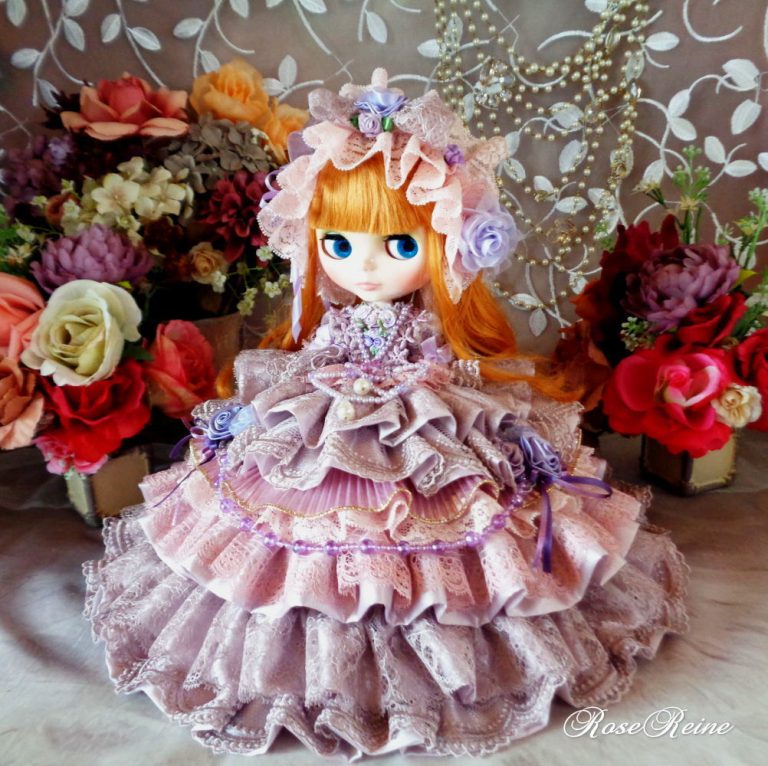 エリザベート王妃 麗しのラブリーローズ 13段フリルのアンティークモーブドールドレス豪華5点セット